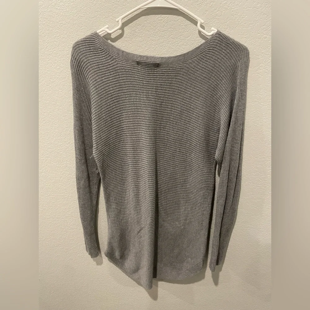 Trouvé Gray Knit Crewneck Sweater Women’s Size XS - Picture 5 of 6